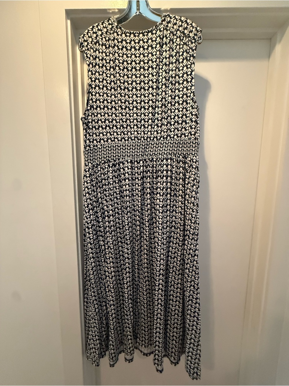 Boden Black and White Printed Jersey Sleeveless Midi Dress